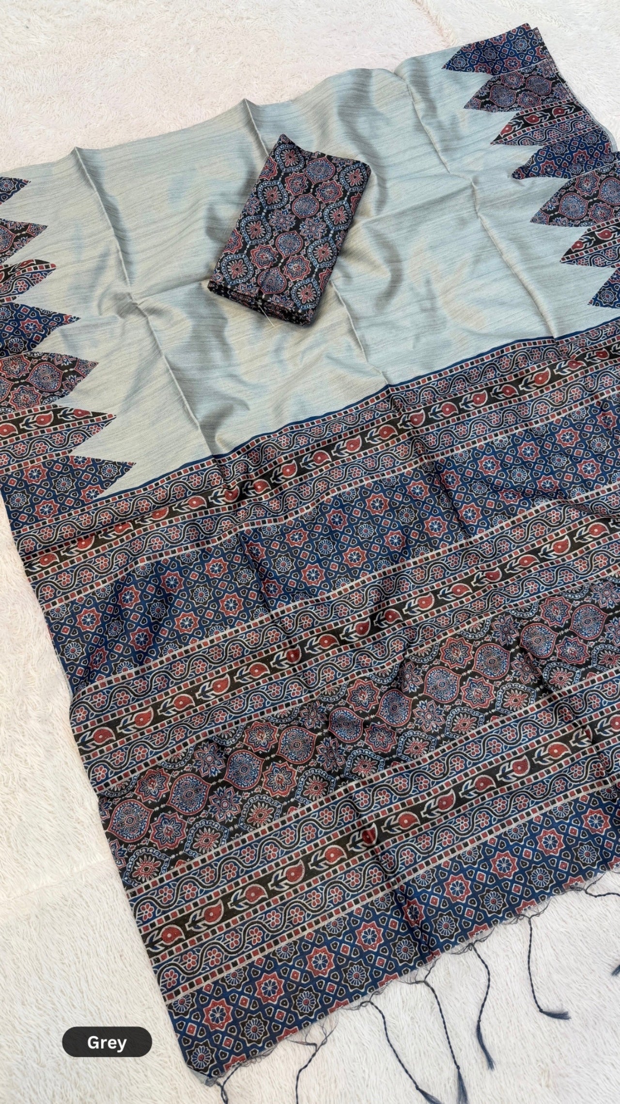 Plain Ajrakh Tusser Silk Saree (Ajrakh Blouse)