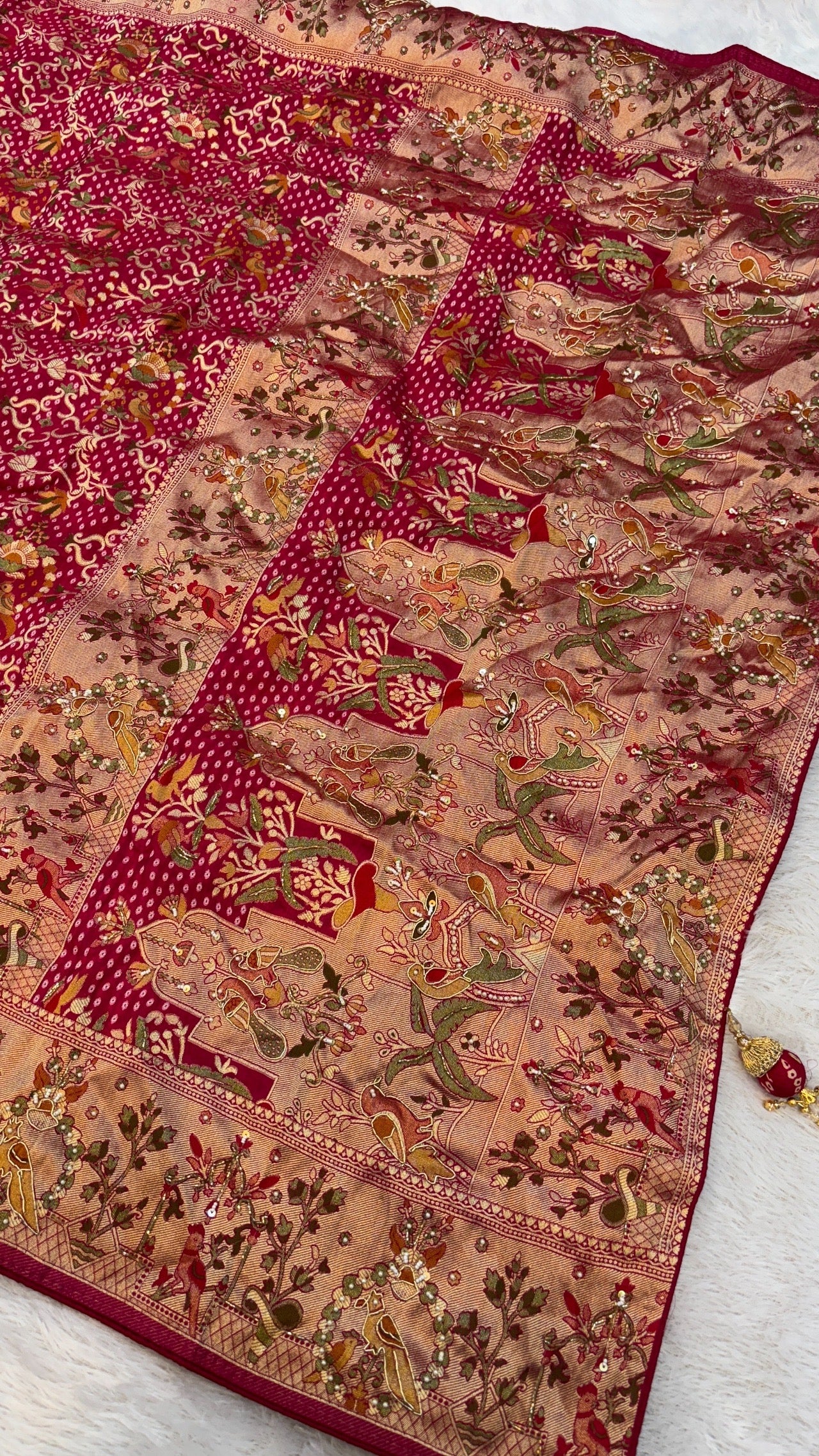 Minakari Handwork Saree, Georgette Bandhani (Jungalo)
