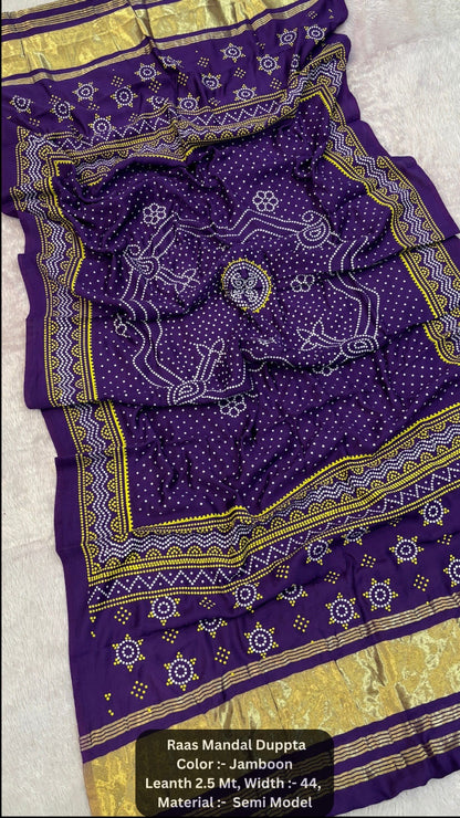 Raas Mandal Duppta With Lagadi Paata (Lavender)