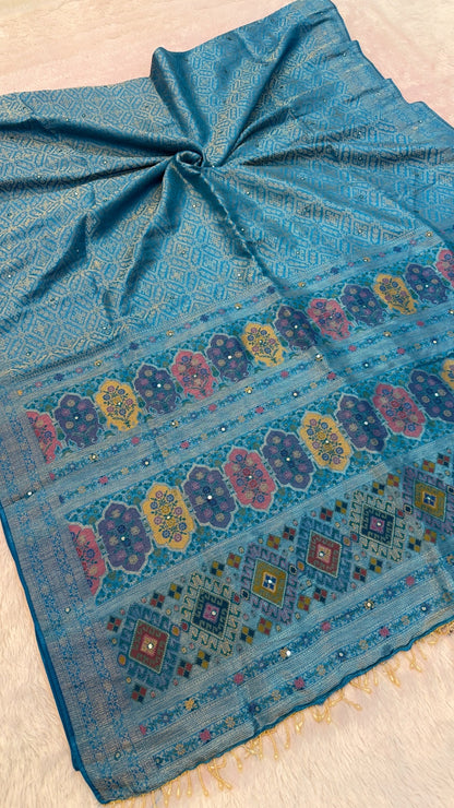 Timeless Kanjivaram Silk Saree (Mirror Work)
