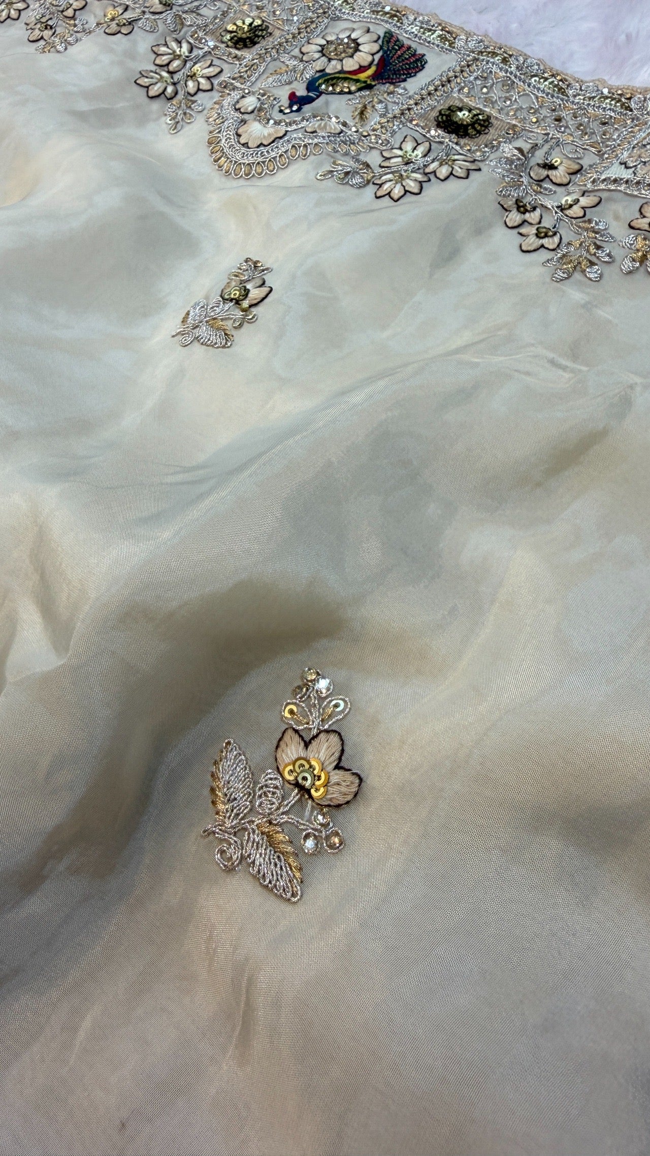 Shaan-E-Hindustan Limited Edition Saree! Peacock Border Vol.2