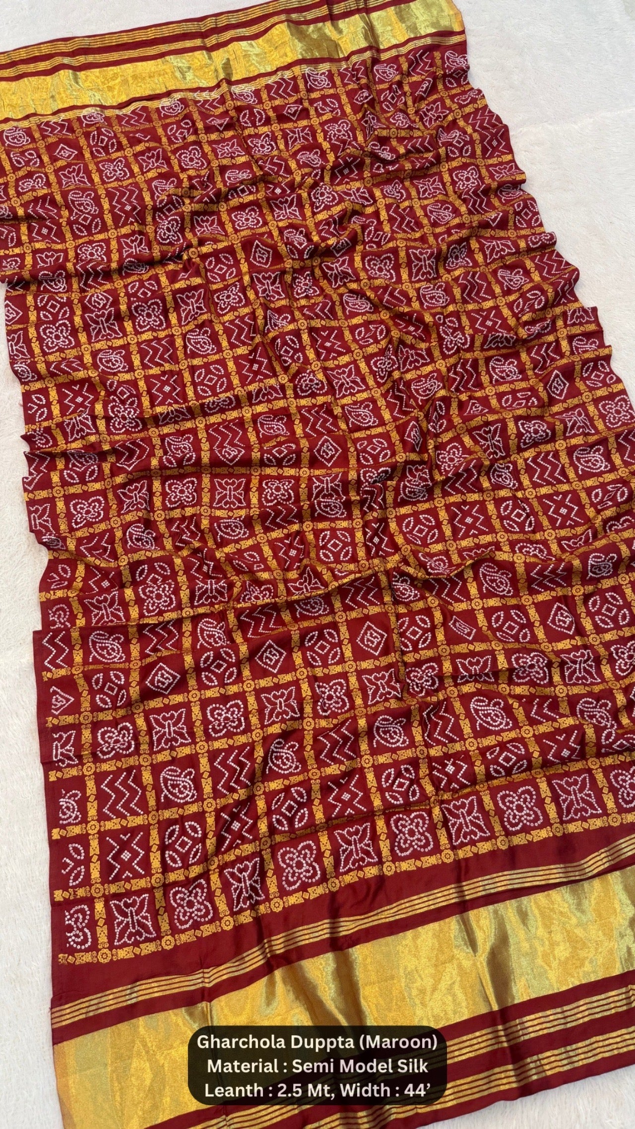 Traditional Bandhej Gharchola Duppta with Lagadi Patta