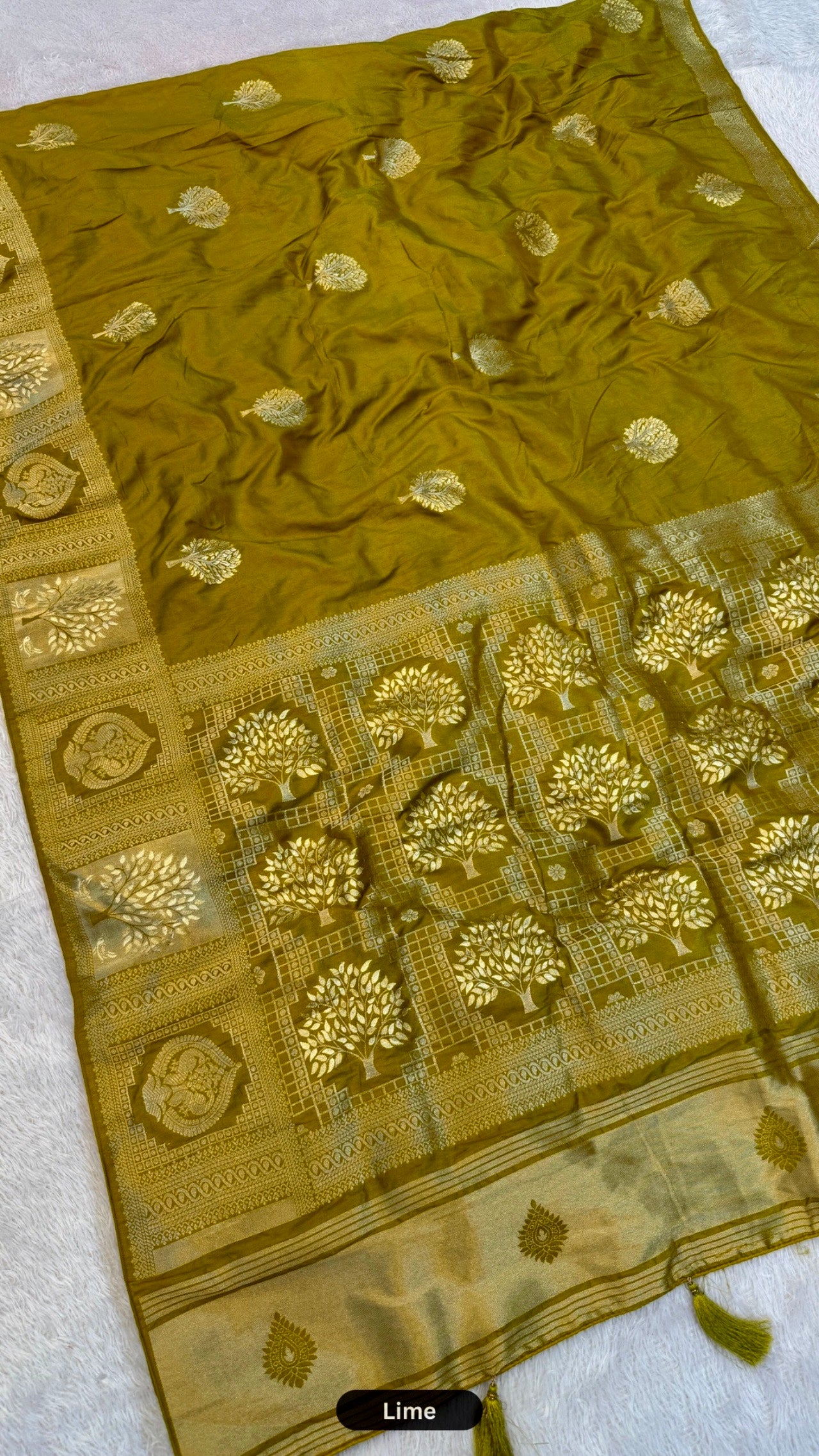 Kalpvriksh - Soft Banarasee Saree