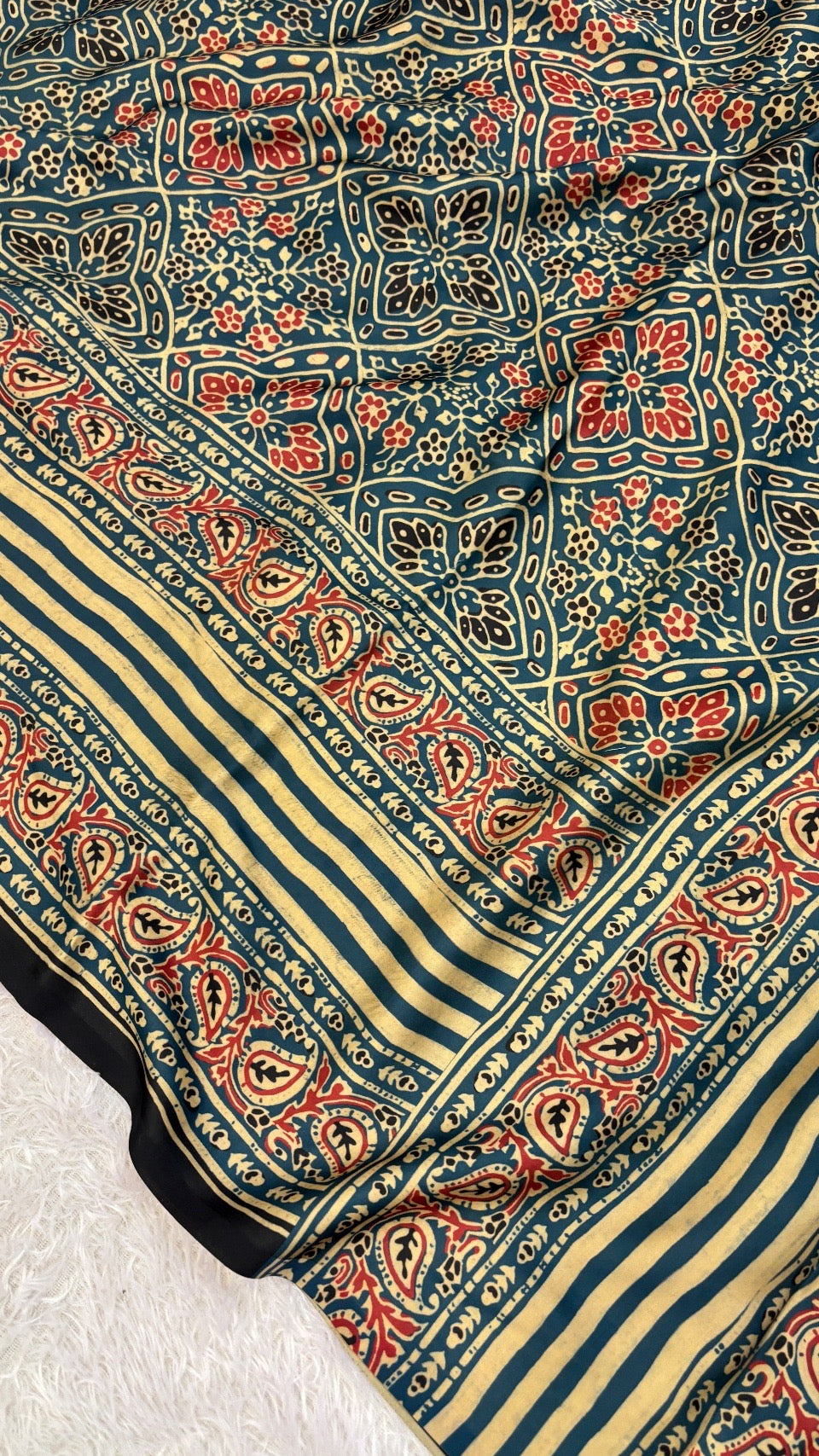 Ajrakh Kutchi Saree with Fancy Tussle (108)