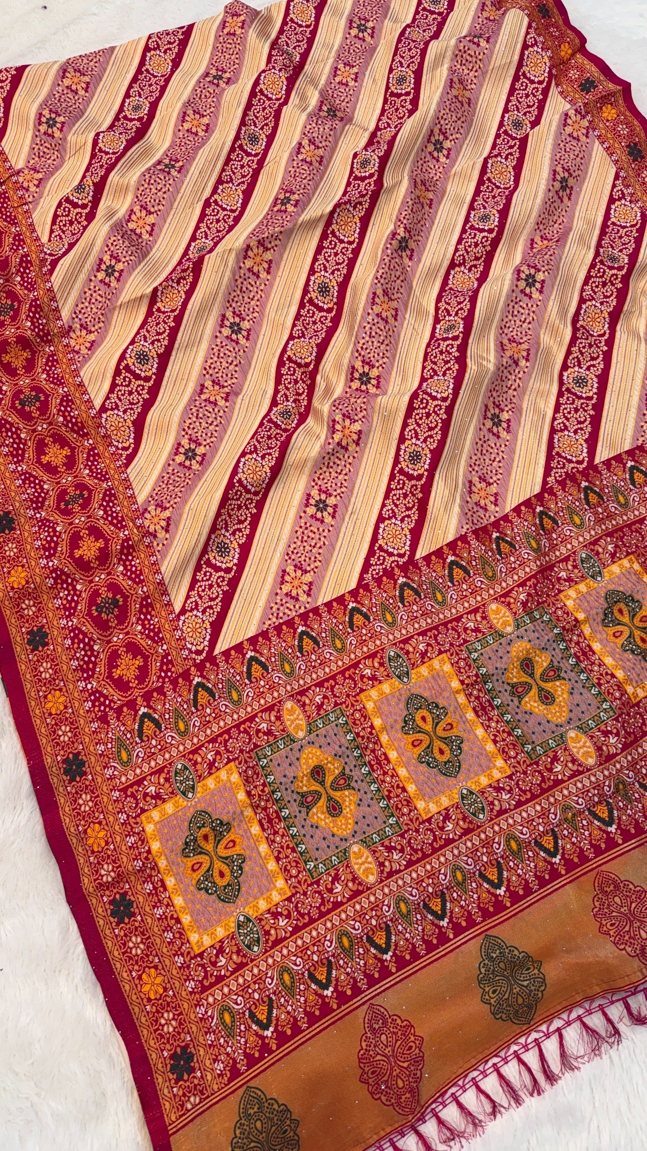 Rajawadi Lehariya Saree (Most Demanding)