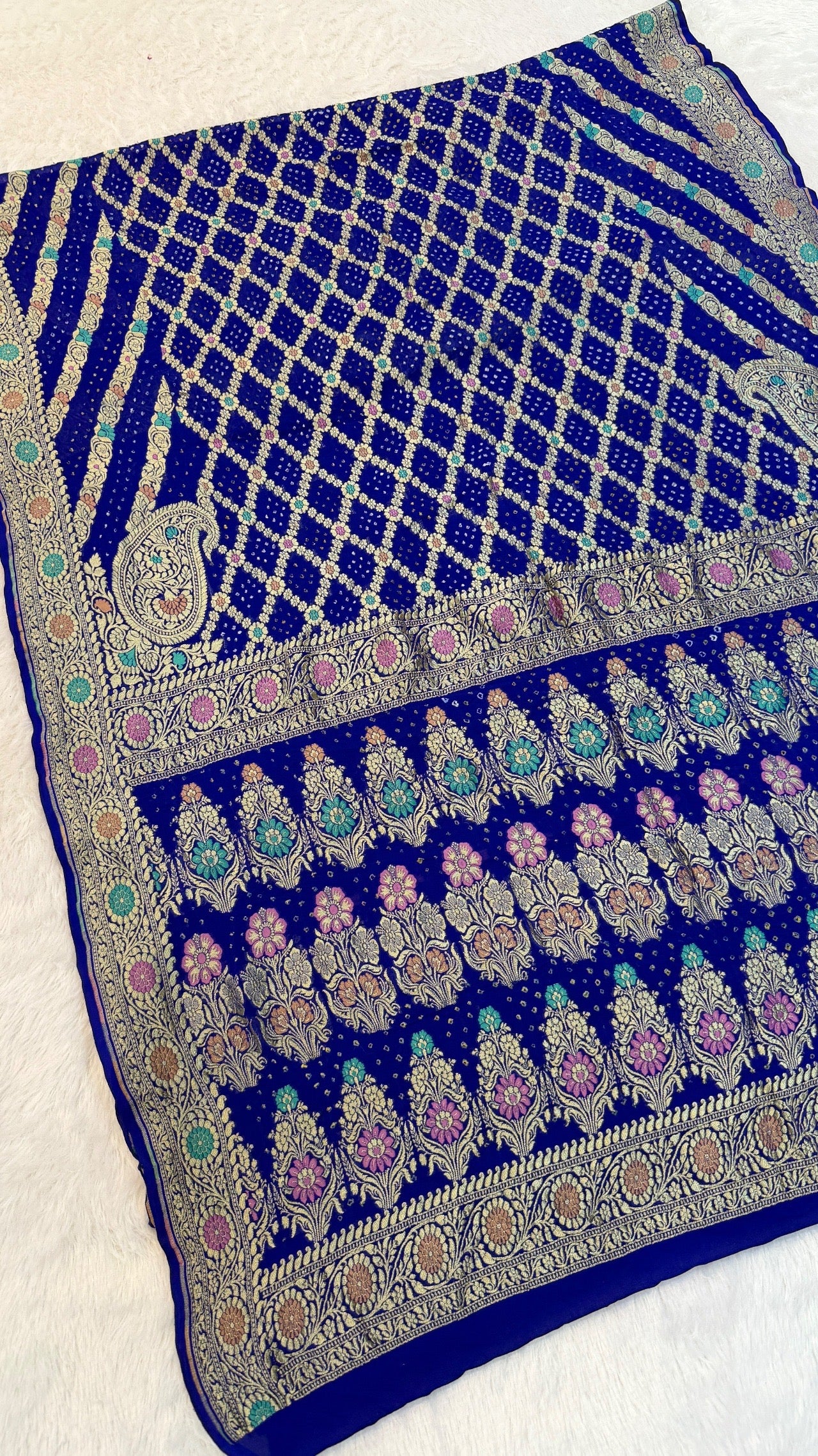 Exclusive Handwoven Original Neemzari Bandhani Saree (G)