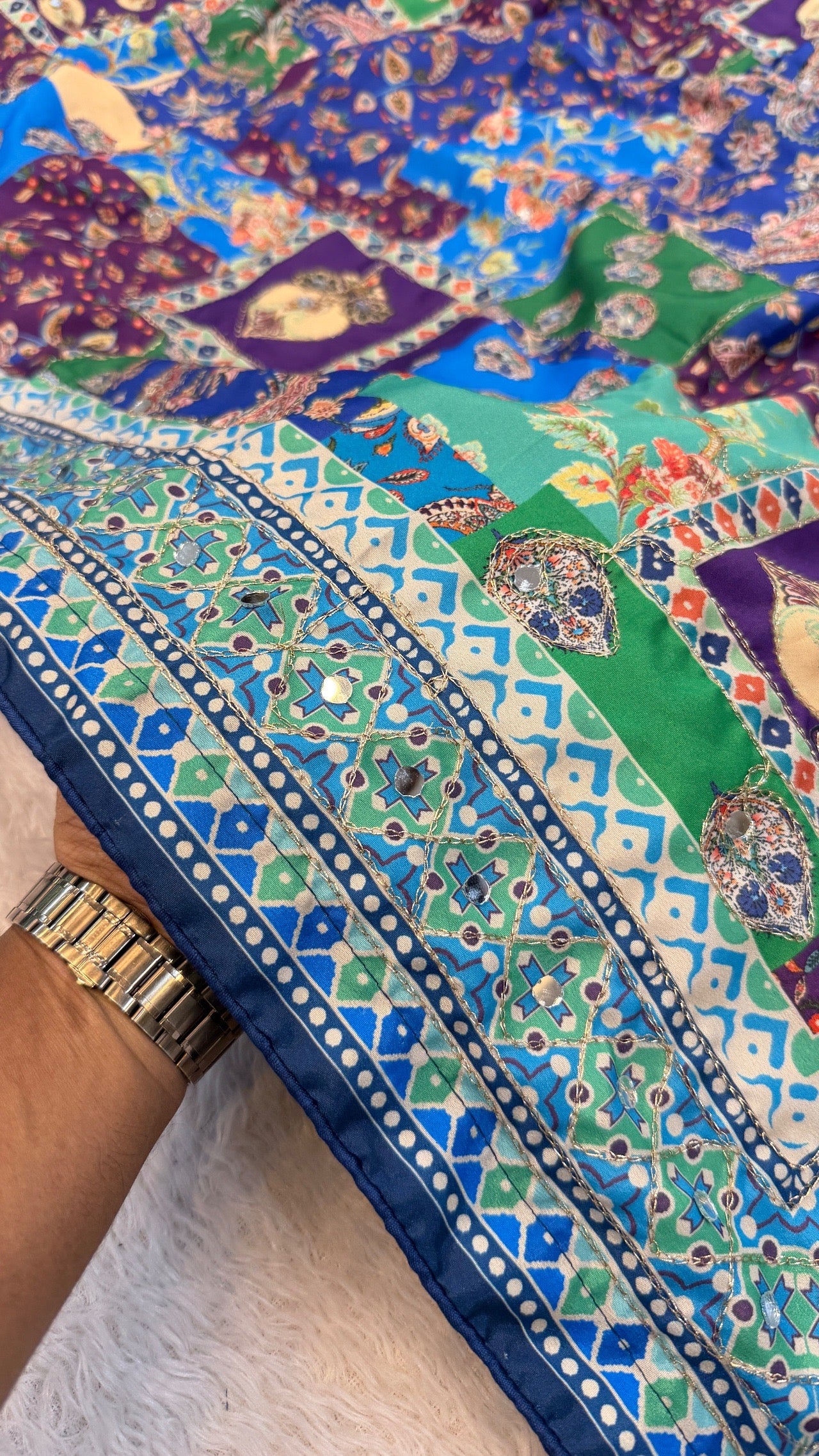 Sheesh Mahal Traditional Saree (1000+ Mirror)